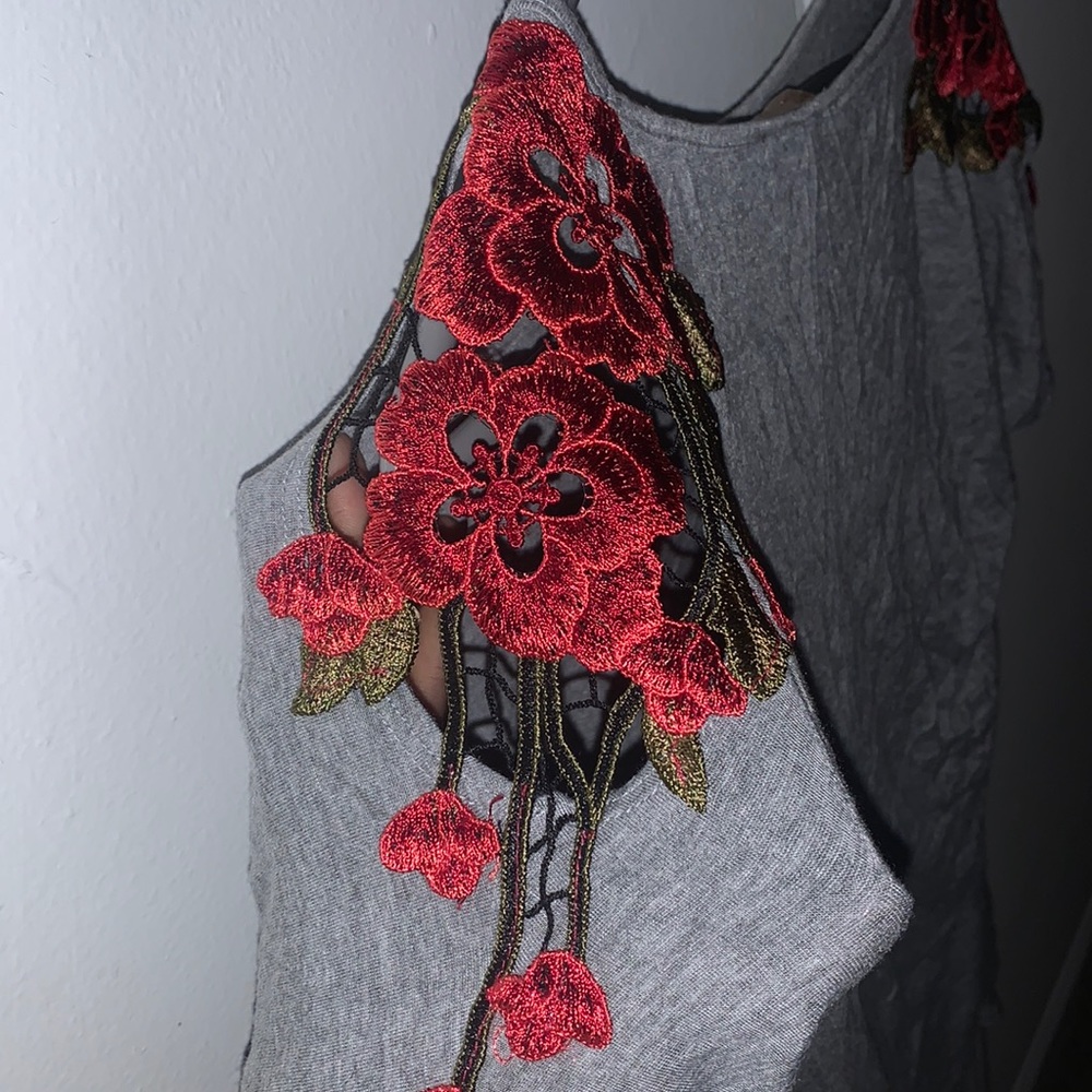 Blouse - Picture 3 of 3